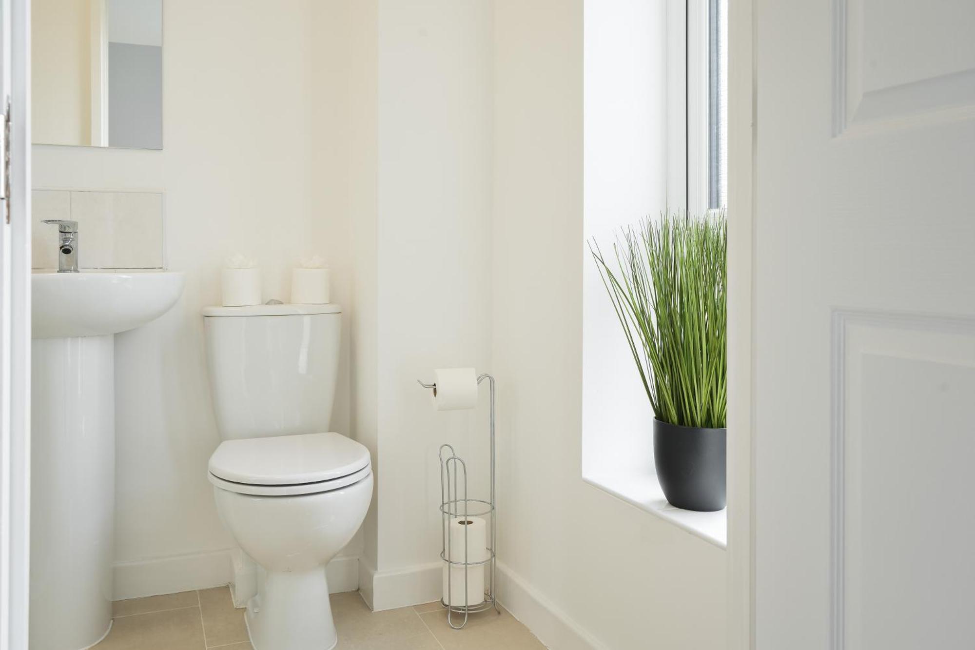 Mersey Way, Spacious 3 Bed Home, Close To Sheffield City Centre & Free Driveway Parking - Perfect For Workers, Groups & Families - Hosted By Stay Host Save Екстер'єр фото