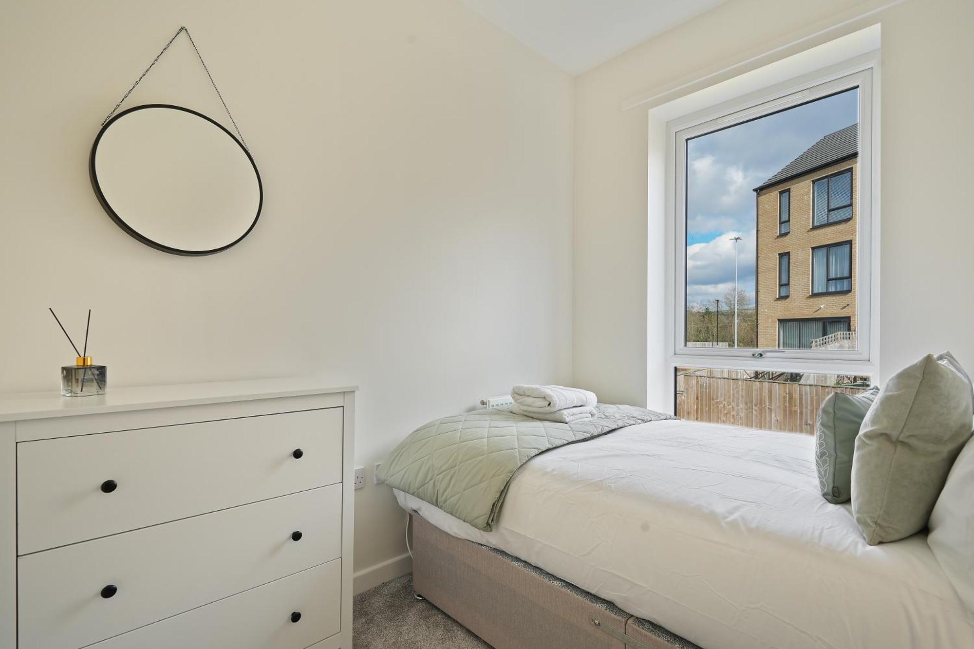Mersey Way, Spacious 3 Bed Home, Close To Sheffield City Centre & Free Driveway Parking - Perfect For Workers, Groups & Families - Hosted By Stay Host Save Екстер'єр фото