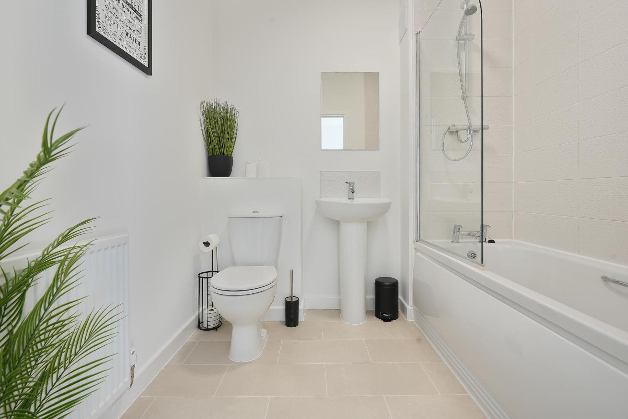 Mersey Way, Spacious 3 Bed Home, Close To Sheffield City Centre & Free Driveway Parking - Perfect For Workers, Groups & Families - Hosted By Stay Host Save Екстер'єр фото