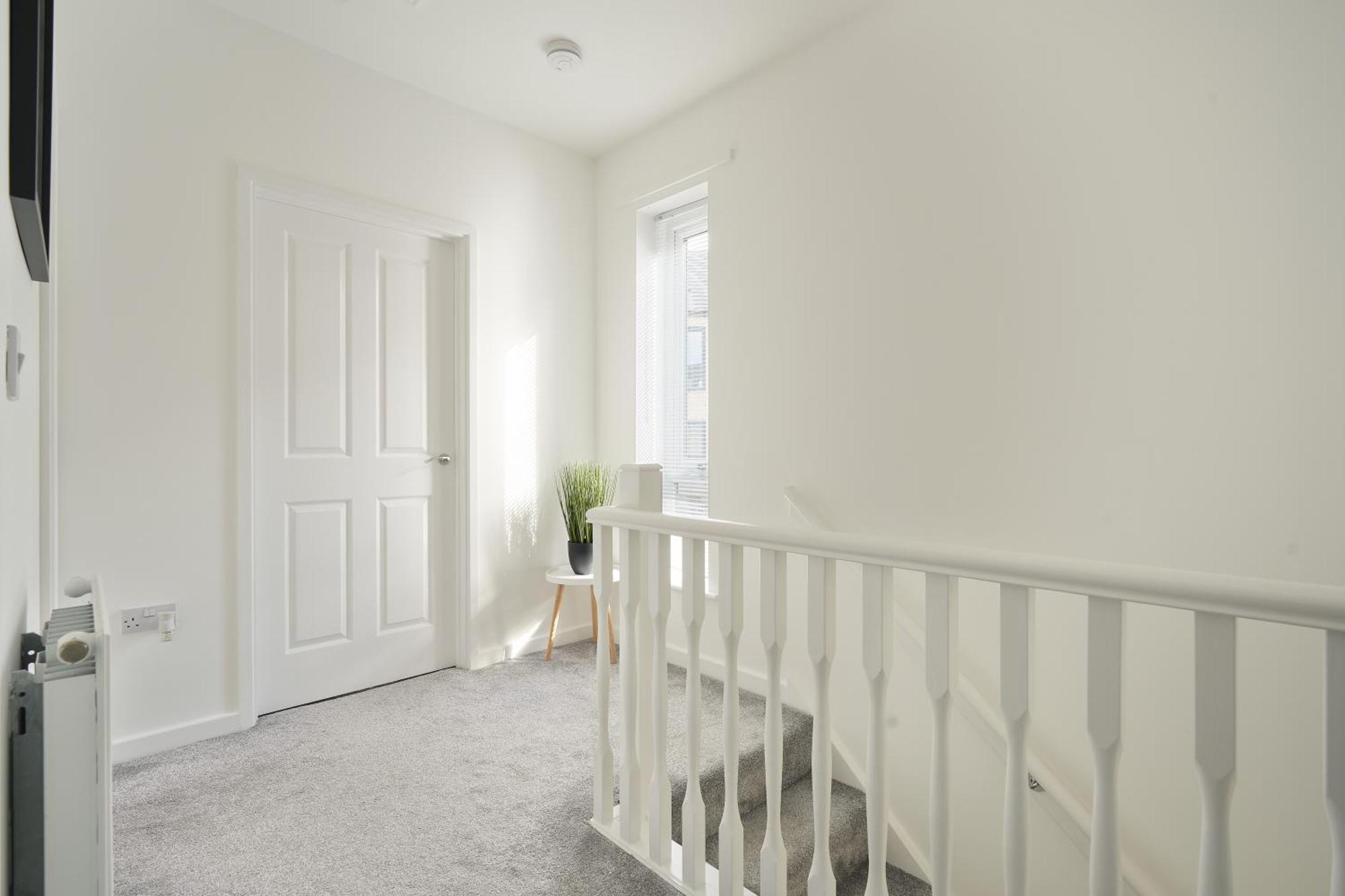 Mersey Way, Spacious 3 Bed Home, Close To Sheffield City Centre & Free Driveway Parking - Perfect For Workers, Groups & Families - Hosted By Stay Host Save Екстер'єр фото