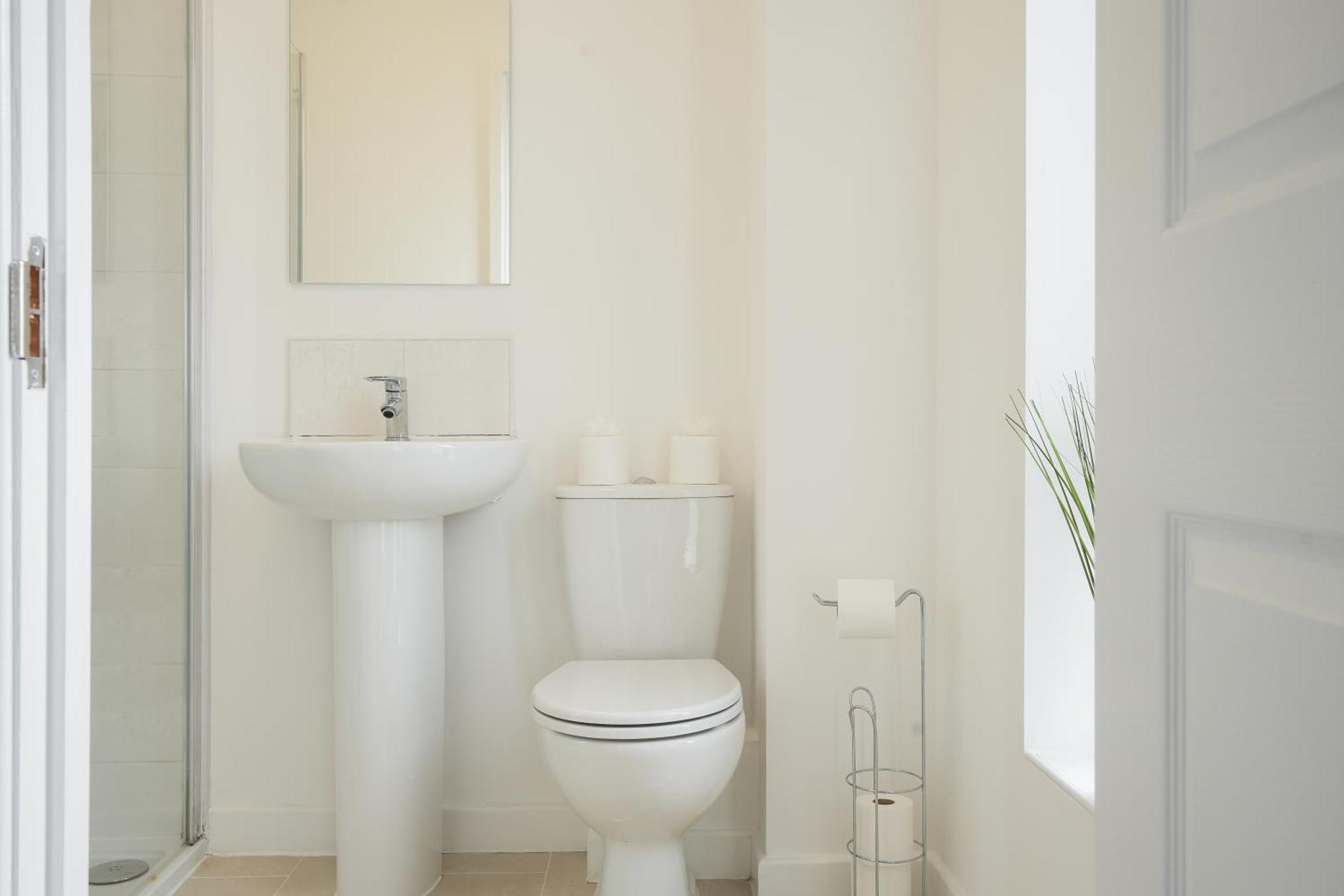 Mersey Way, Spacious 3 Bed Home, Close To Sheffield City Centre & Free Driveway Parking - Perfect For Workers, Groups & Families - Hosted By Stay Host Save Екстер'єр фото