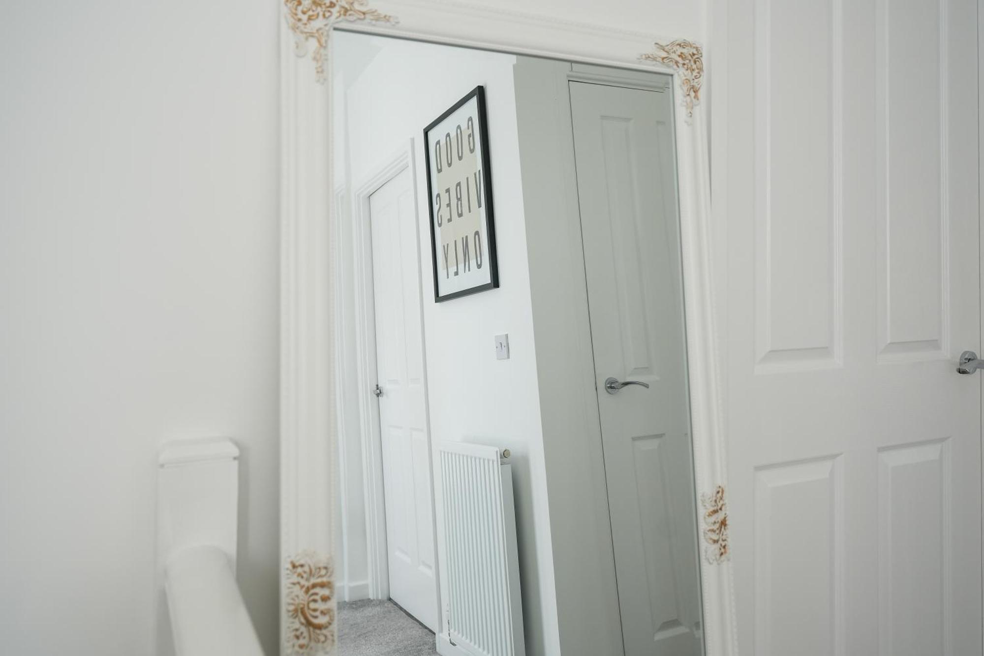 Mersey Way, Spacious 3 Bed Home, Close To Sheffield City Centre & Free Driveway Parking - Perfect For Workers, Groups & Families - Hosted By Stay Host Save Екстер'єр фото